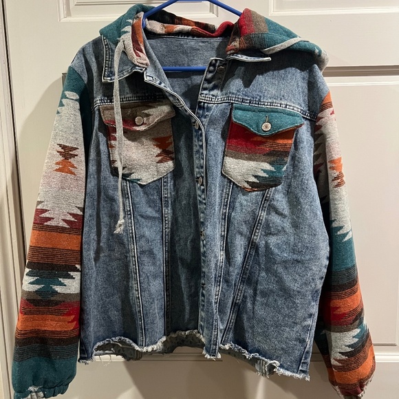 Arizona Jean Company Jackets & Blazers - Aztec print knit sleeved denim jacket hoodie boho size xl